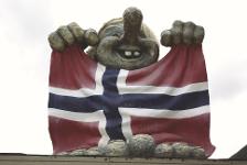Norwegen, Troll, Flagge Norwegens