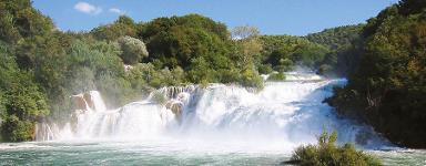 Kroatien, Dalmatien, Sibenik-Knin, Nationalpark Krka, Wasserfälle